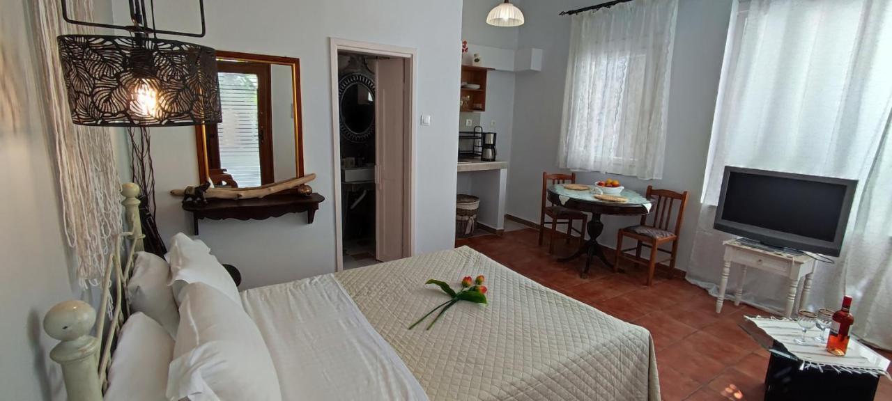 Dream Catcher Studio Скопелос Экстерьер фото